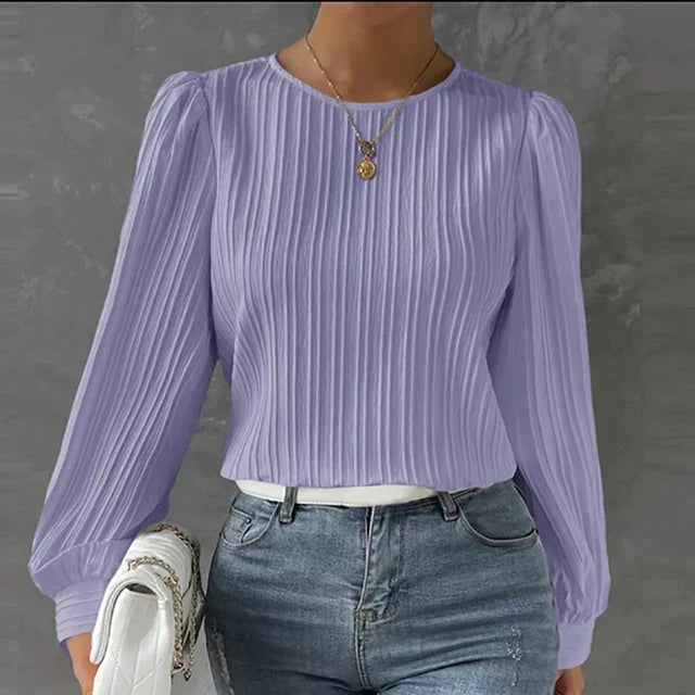 Cozy women's autumn sweater top, featuring stylish pleated long sleeves for comfortable and versatile everyday wear.