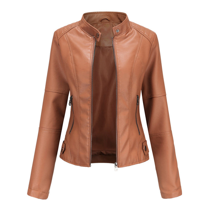 Romy women's leather jacket. Chic and comfortable, ideal for versatile spring and fall fashion.