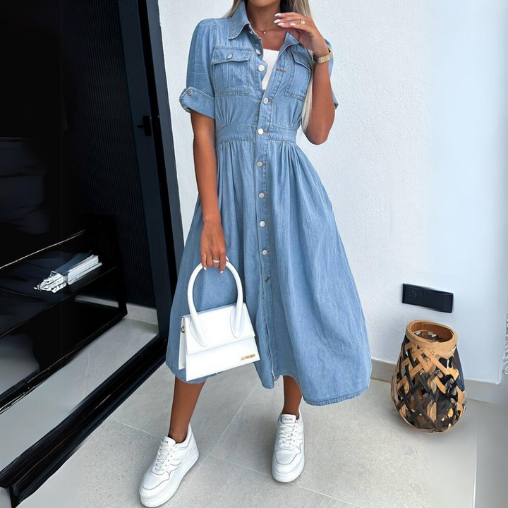 Chic women's short sleeve denim shirt dress, comfortable & versatile for everyday spring & summer wear.