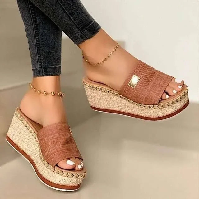 Elegant women's wedge platform sandals, perfect stylish summer shoes for any casual occasion.