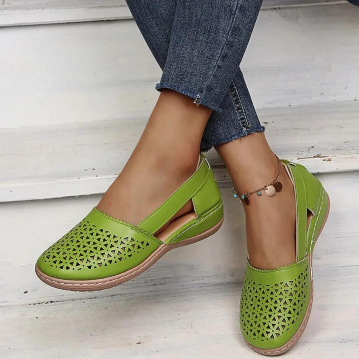 Comfortable orthopedic women's summer shoes. Breathable slip-on flats, perfect for casual outdoor style.