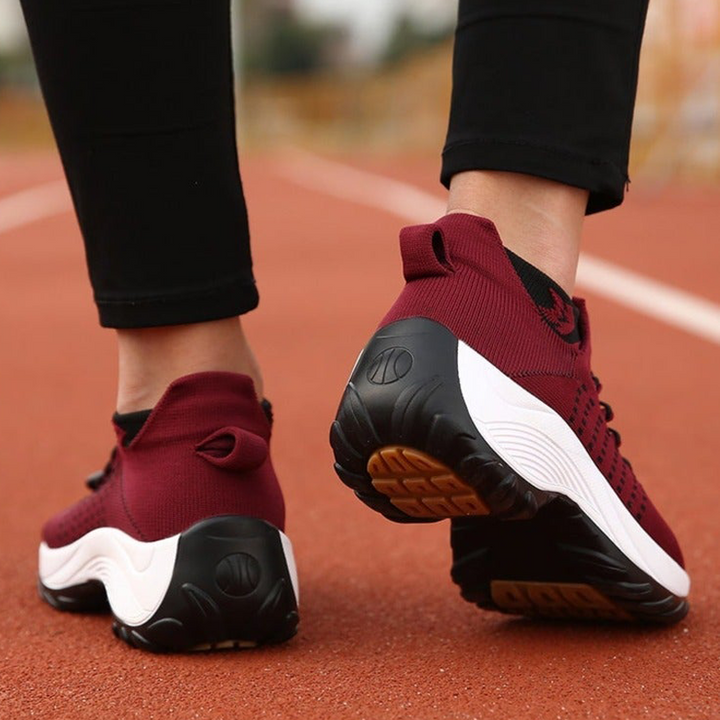 Fashionable & supportive women's sneakers for versatile style & all-day comfort.