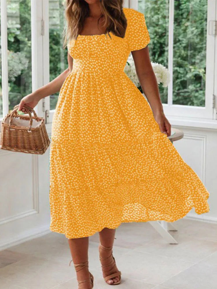 Elegant and comfortable women's floral maxi dress with a vintage-inspired design, ideal for spring events.