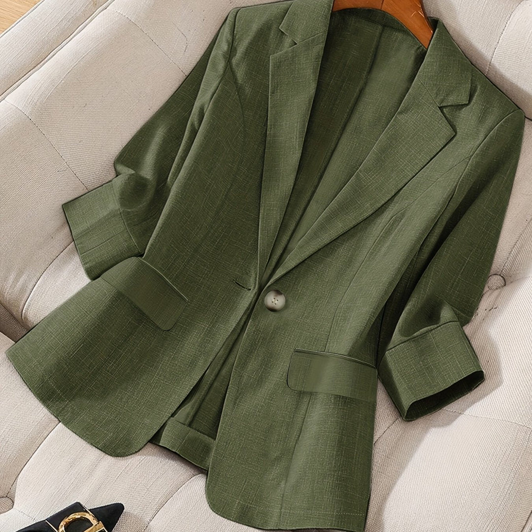 Chic women's lightweight cropped blazer, perfect for spring office & casual style.