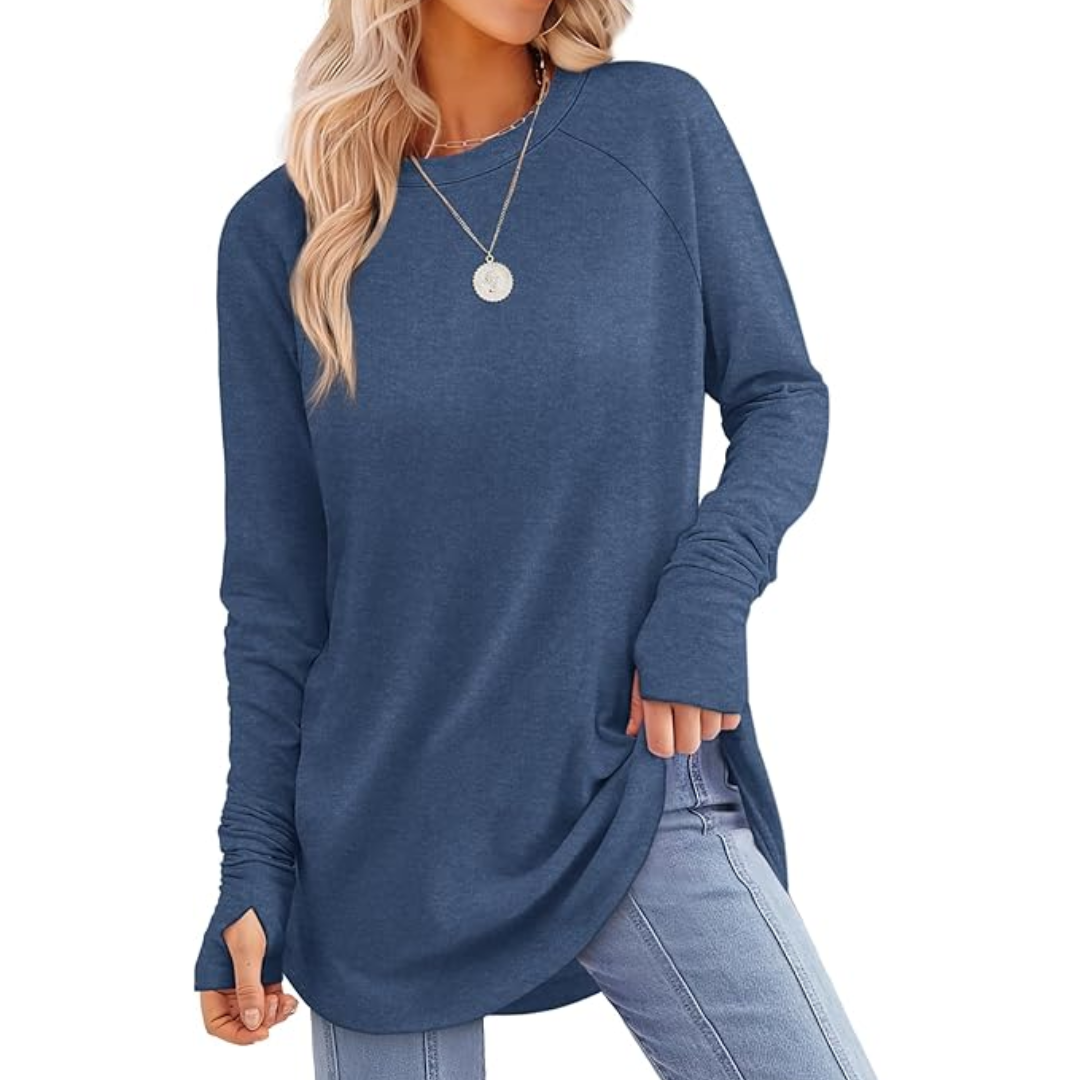 Comfortable women's Tamari tunic with thumbholes, soft casual apparel
