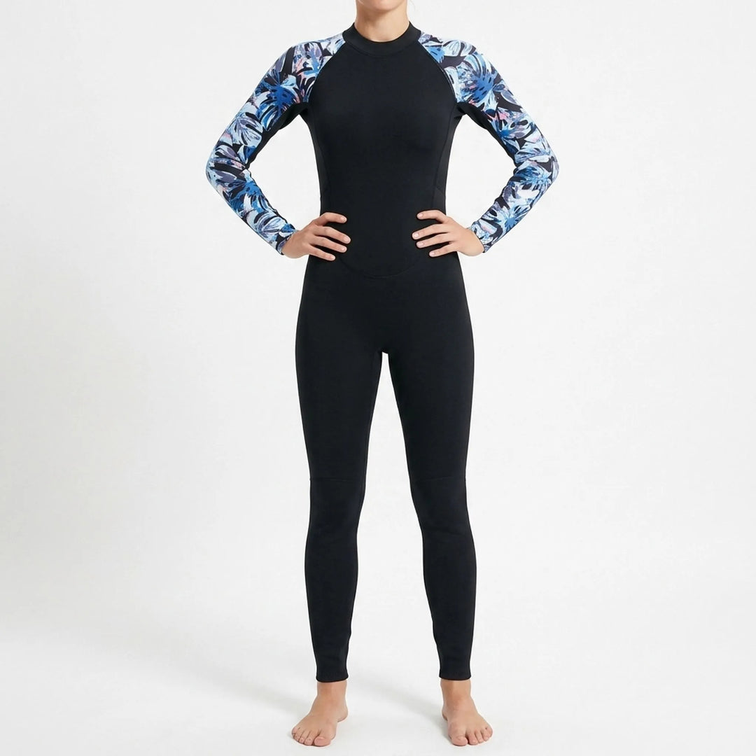 Long sleeve women's thermal wetsuit for swimming & snorkeling. Full-body coverage for cold water sports & protection.