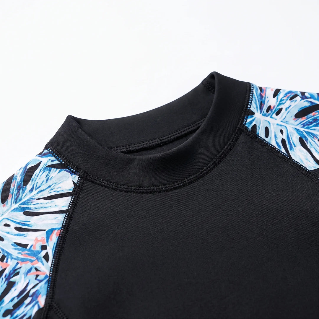 Women's full-body thermal wetsuit. Ideal active swimwear for diving, surfing & water sports, ensuring warmth & flexibility.