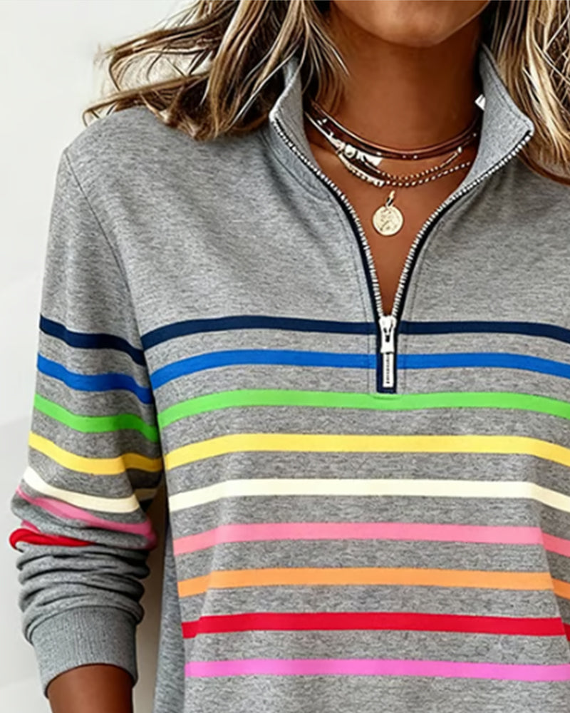 Vibrant women's loose-fit zipper top for everyday comfort and a stylish autumn outfit.