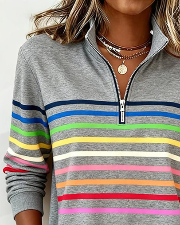 Vibrant women's loose-fit zipper top for everyday comfort and a stylish autumn outfit.