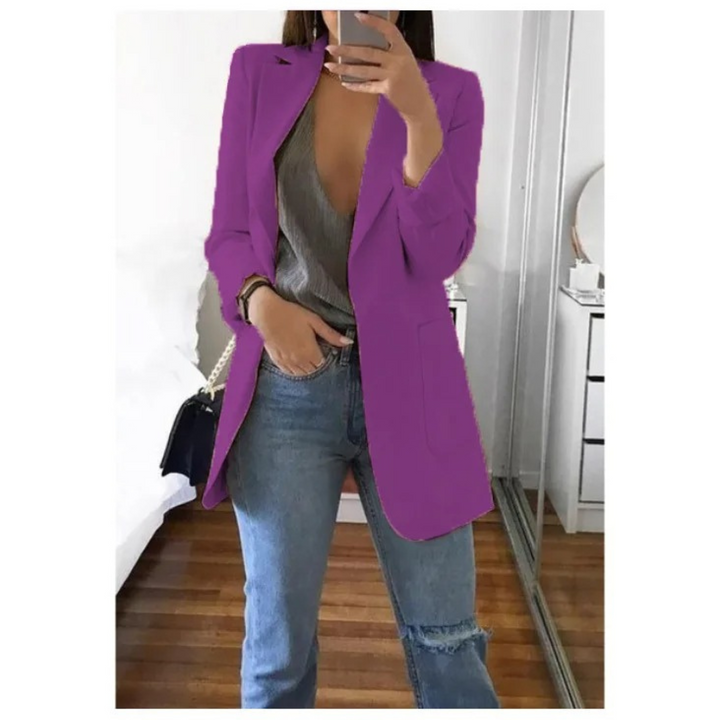 Effortless women's long blazer, combining comfort with modern office wear and chic style.