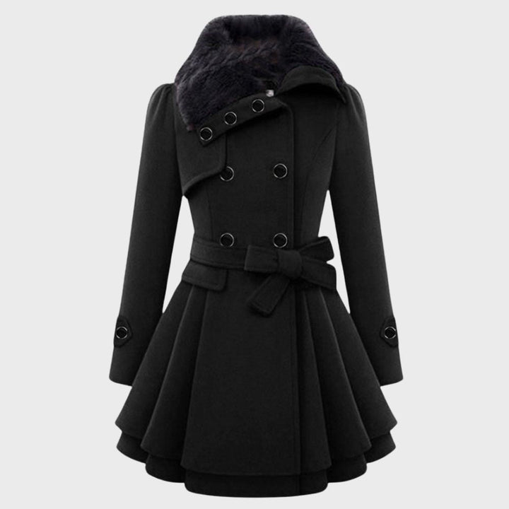 Stylish longline women's jacket with a relaxed fit, ideal for elegant everyday wear.
