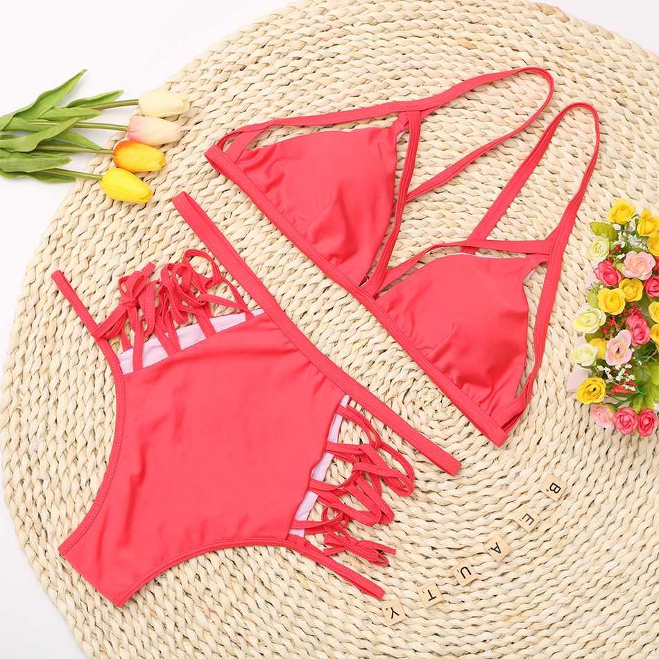 Adjustable Lilian multistring bikini for women, stylish and comfortable swimwear.