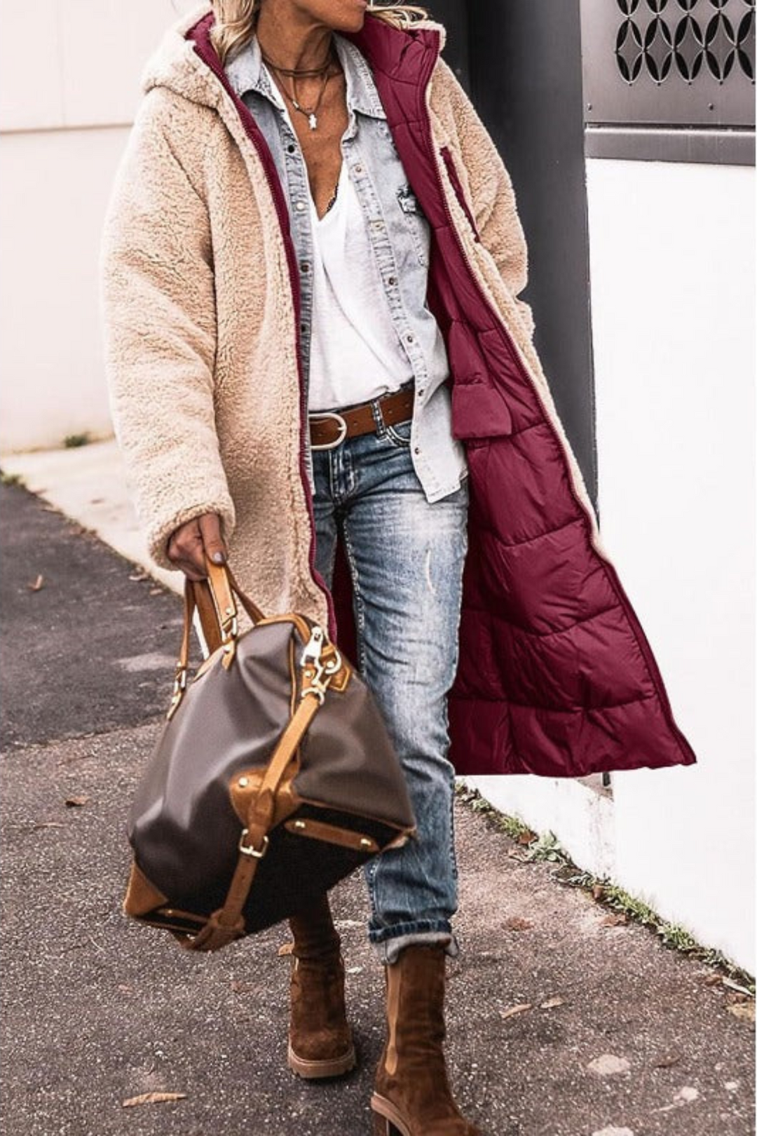 Fashionable Sofia women's reversible long coat, warm and versatile winter wear.