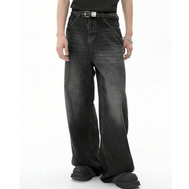 Washed gray women's wide-leg denim jeans. Relaxed fit, stylish, and comfortable for modern casual fashion.