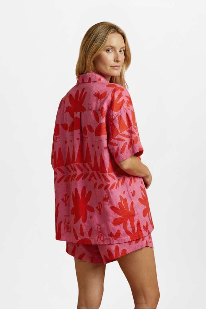 Womens tropical print co-ord shorts set, ideal for beach & vacation. Stylish camp collar shirt & comfortable shorts.