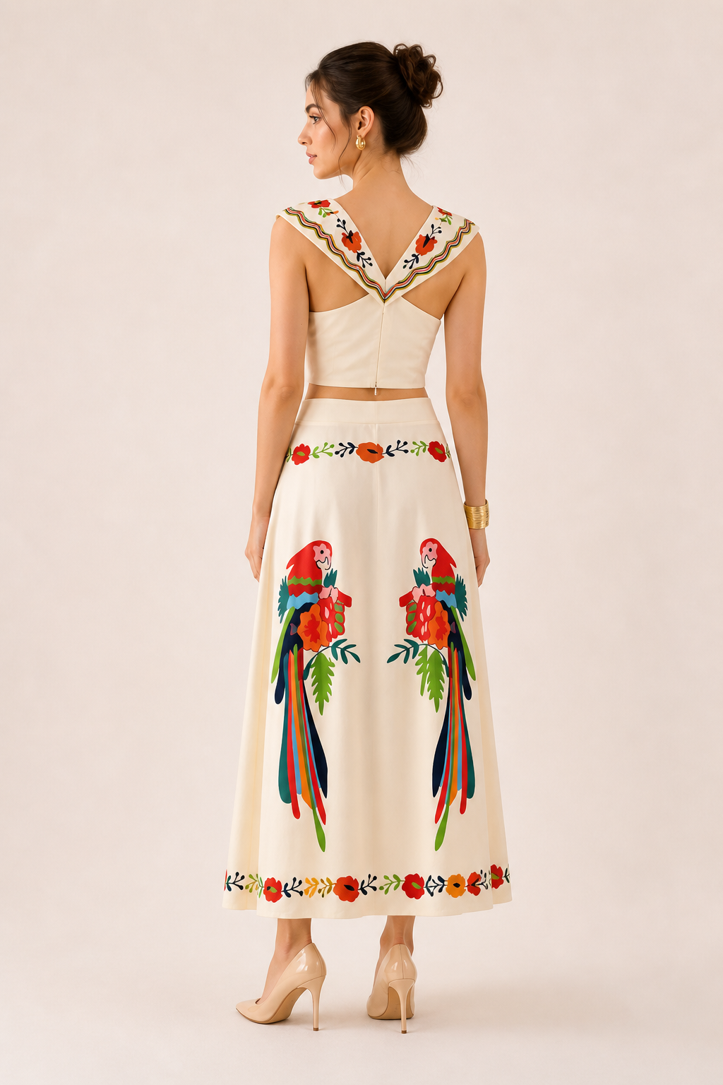 Flowy tropical print maxi skirt & sleeveless crop top set for women. Ideal for comfortable, chic summer vacation wear.