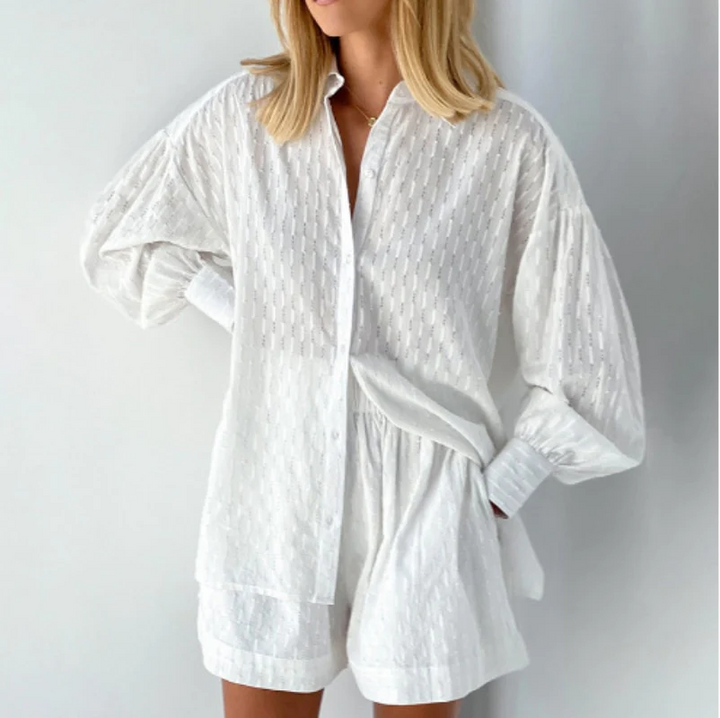 Women's two-piece summer set with elegant lantern sleeves, perfect for casual wear or vacation.