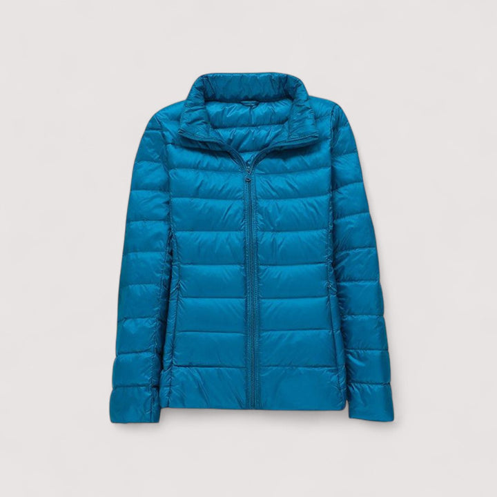 Warm & stylish women's winter coat, ultralight and elegant for modern fashion.