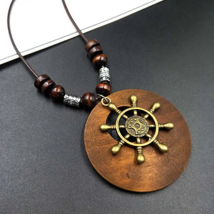 Boho chic women's wooden necklace, unique retro round pendant for a fashionable look.