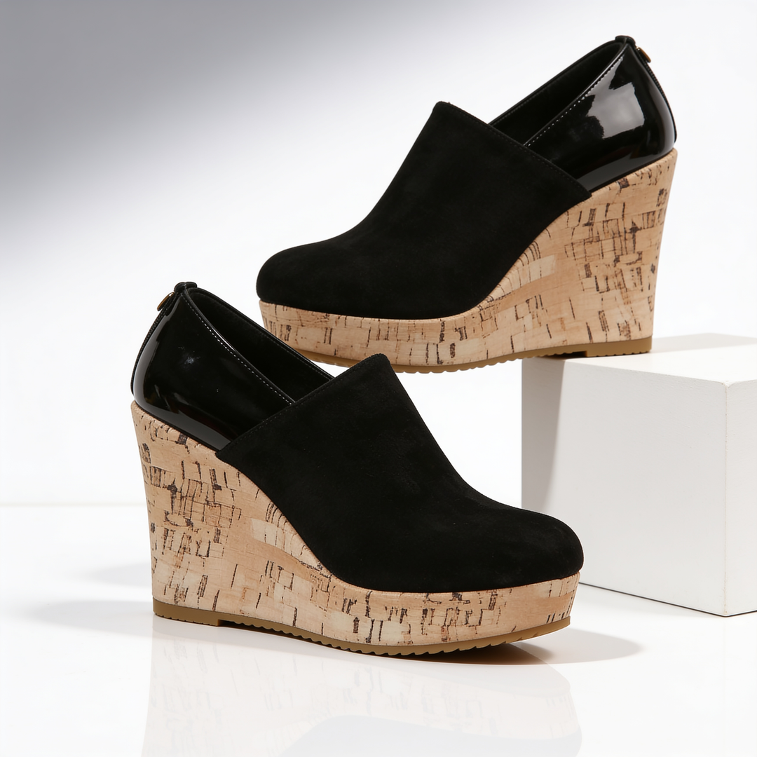 Slip-on Valenza wedge loafers in navy, stylish and comfortable with orthopedic support for women.