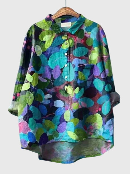 Stylish Valeria floral print women's top, a versatile blouse for summer and spring fashion.