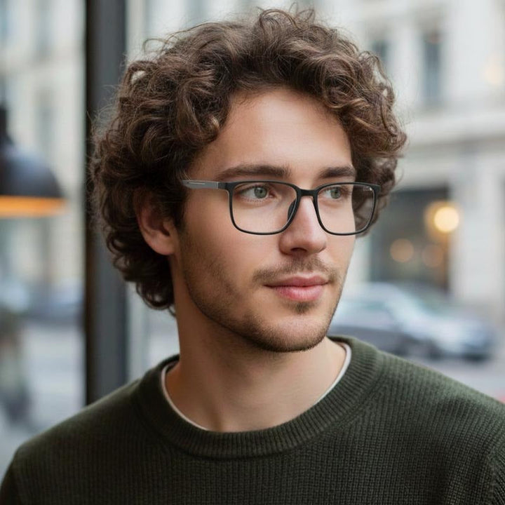 Fashion-forward Valmira square women's glasses, clear acetate frames for modern optical wear.