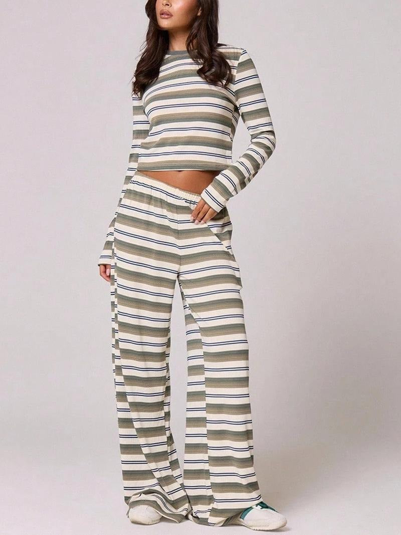 Stylish women's two-piece striped knit lounge set, featuring a comfortable relaxed fit and viscose blend.