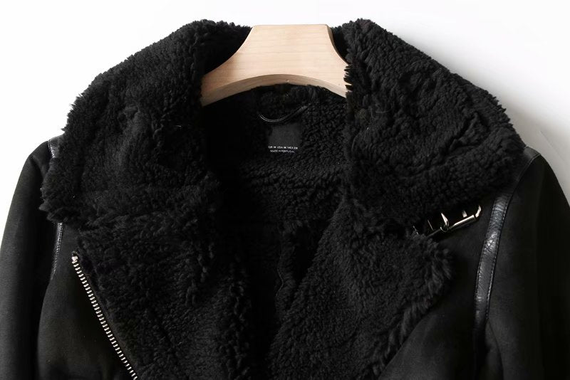 Women's versatile brown fashion outerwear, ideal for stylish spring and fall everyday wear.