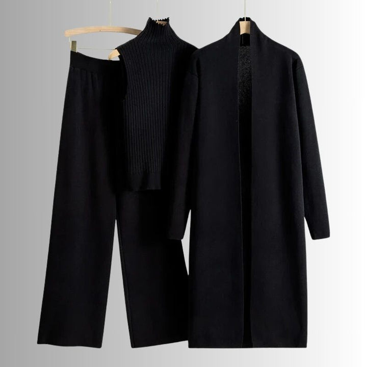 Women's versatile three-piece matching outfit set, ideal for relaxed casual and lounge styles.
