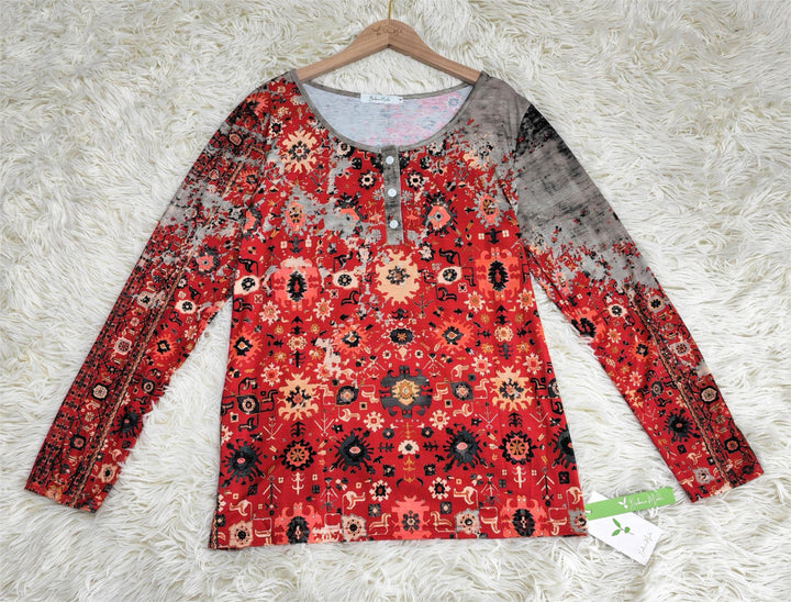 Stylish women's vintage Aztec pattern long sleeve top, a trendy pick for fall comfort wear.