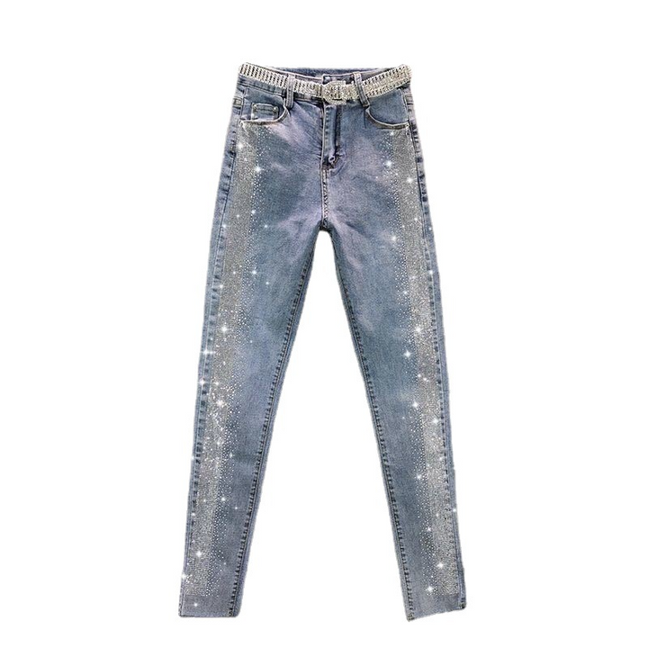 Women's vintage blue slim jeans with a flattering high waist, perfect for a timeless casual style.
