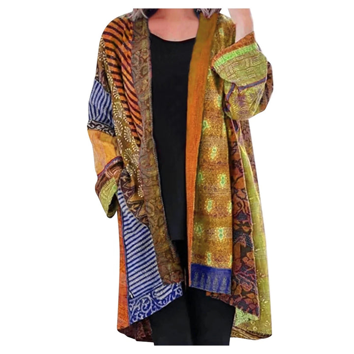 Vintage-inspired women's oversized long sweater with front pocket for cozy and stylish everyday wear.