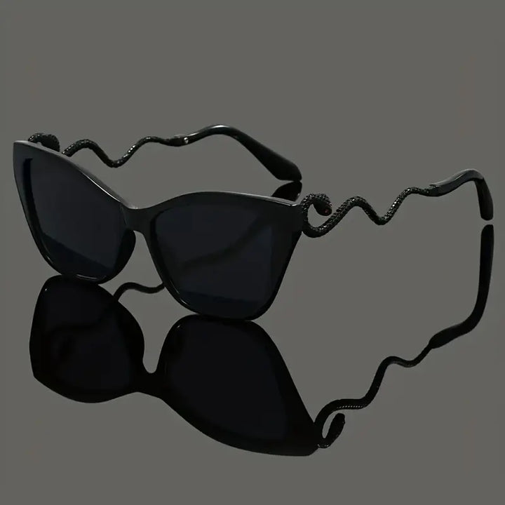 Gradient lens Viper cat-eye sunglasses, women's, providing stylish UV protection.