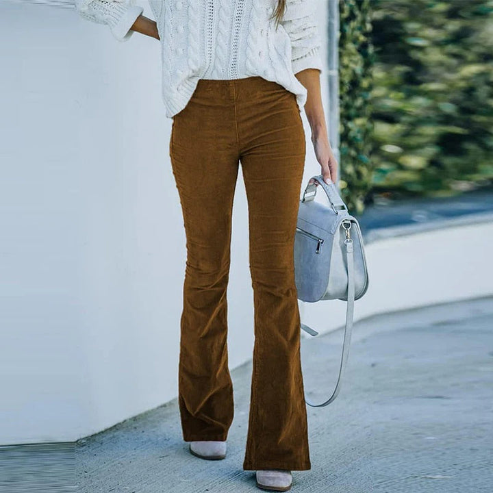Women's comfort stretch corduroy pants, relaxed fit, blending fashion with ease for any occasion.