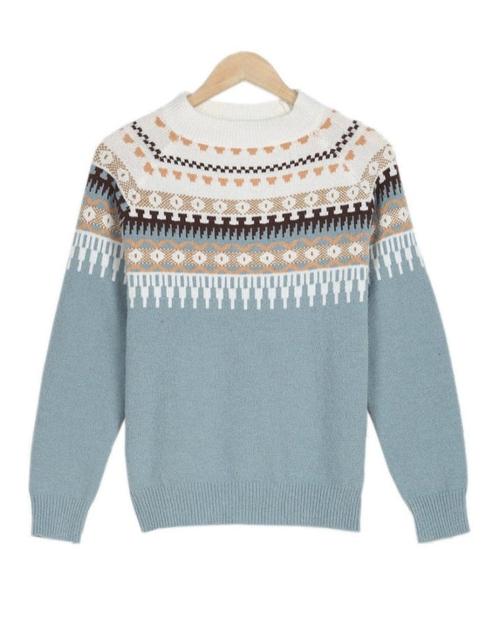 Stylish women's relaxed fit pullover sweater, a warm & comfortable top for casual days.