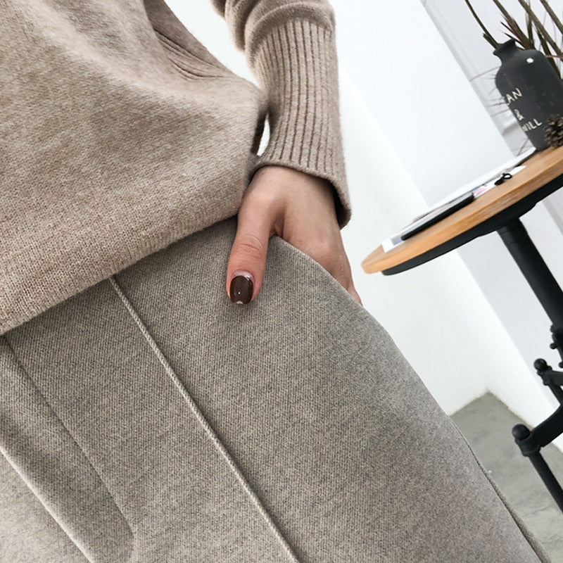 Comfortable women's winter pants, thick and warm, great for cold weather bottom wear.
