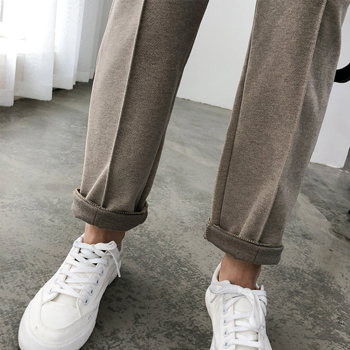 Warm, thick women's pants for winter, providing comfort and style for cold casual days.