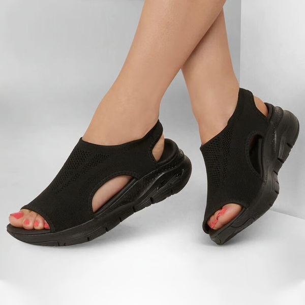 Washable women's slingback slide sandals, designed for orthopedic comfort, durability, and easy cleaning.