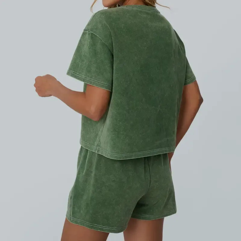 Two-piece women's washed cotton lounge set, offering a relaxed fit for cozy comfort and versatile use.