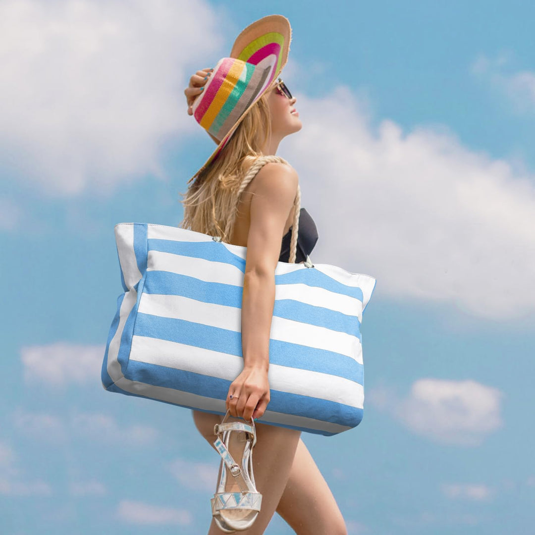 Gym essential women's large capacity waterproof tote, convenient for post-workout showers