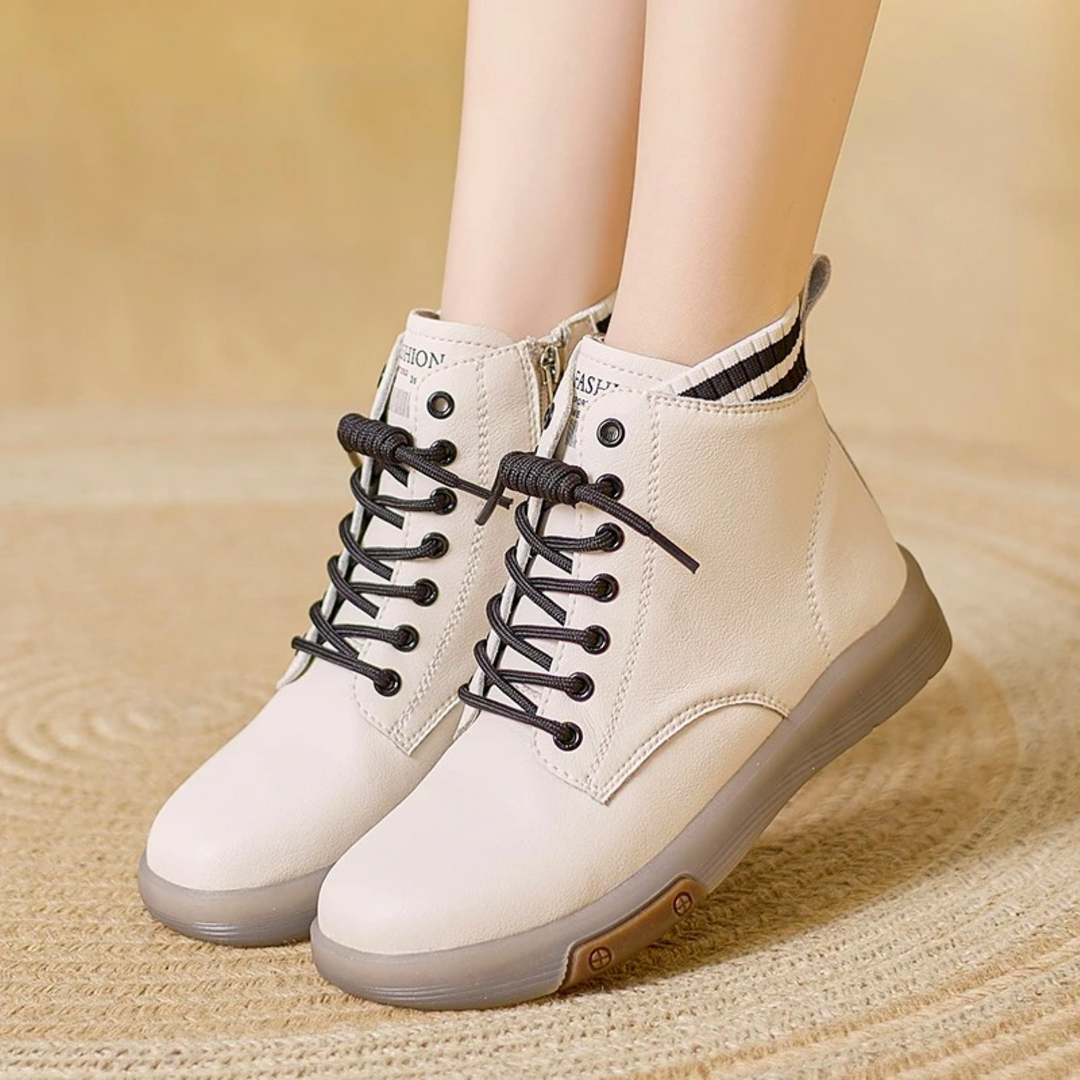 Stylish women's waterproof sneakers, perfect for everyday walking comfort and active all-weather wear. Ergonomic design.