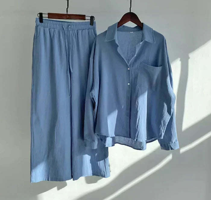 Close-up of the breathable fabric of the Geneve women's linen blend summer two-piece set.