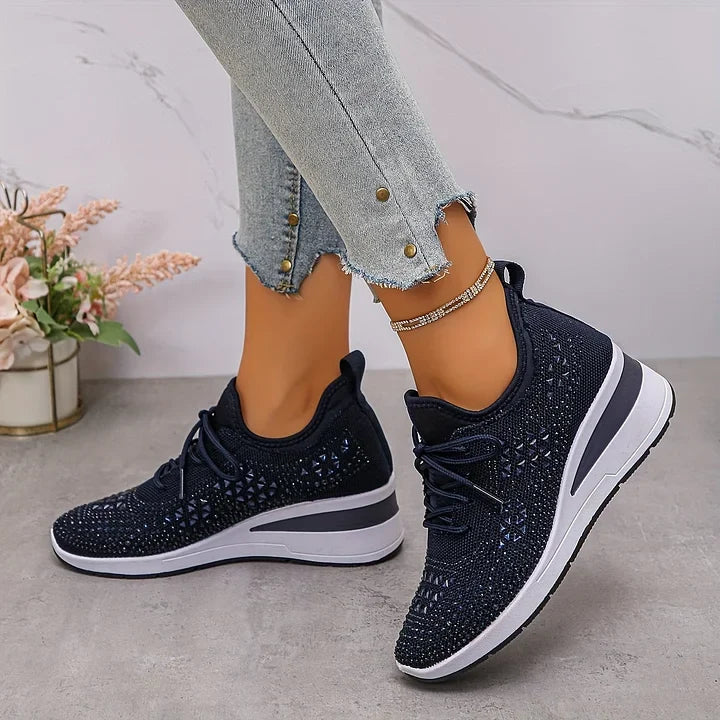 Women's comfortable walking shoes with arch support, designed for pain-free active days.