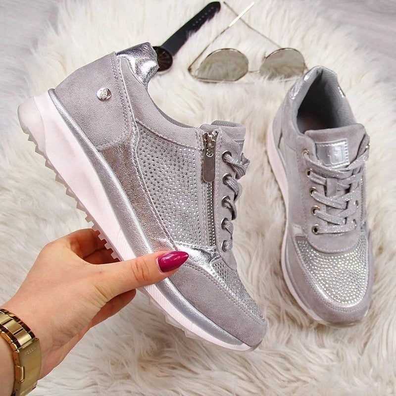 Comfortable women's orthopedic sneakers with laces, perfect for walking and active lifestyles