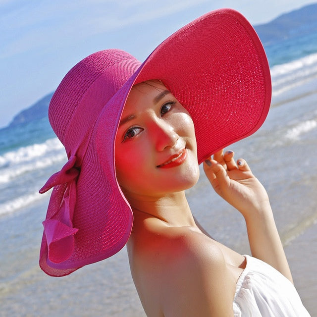 Damen-Strohhut with wide brim, sun protection, a must-have for women's summer and beach wear