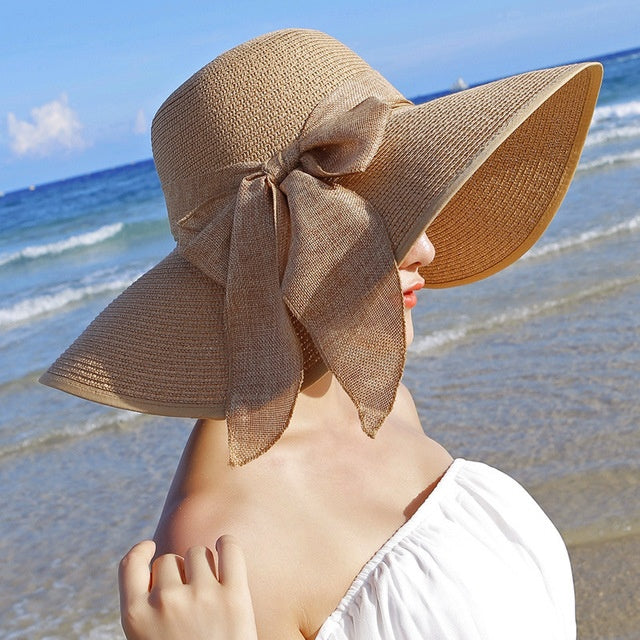 Women's wide brim straw sun hat for excellent UV protection, 'Candy' design, summer travel essential