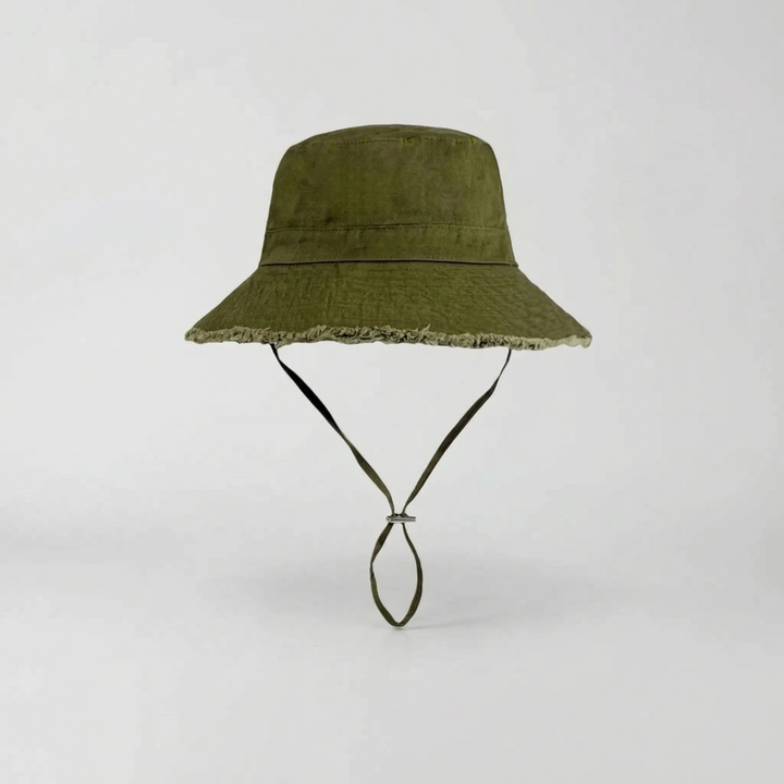 Lightweight women's wide brim sun protection hat. Easy to pack for summer trips & outdoor excursions.
