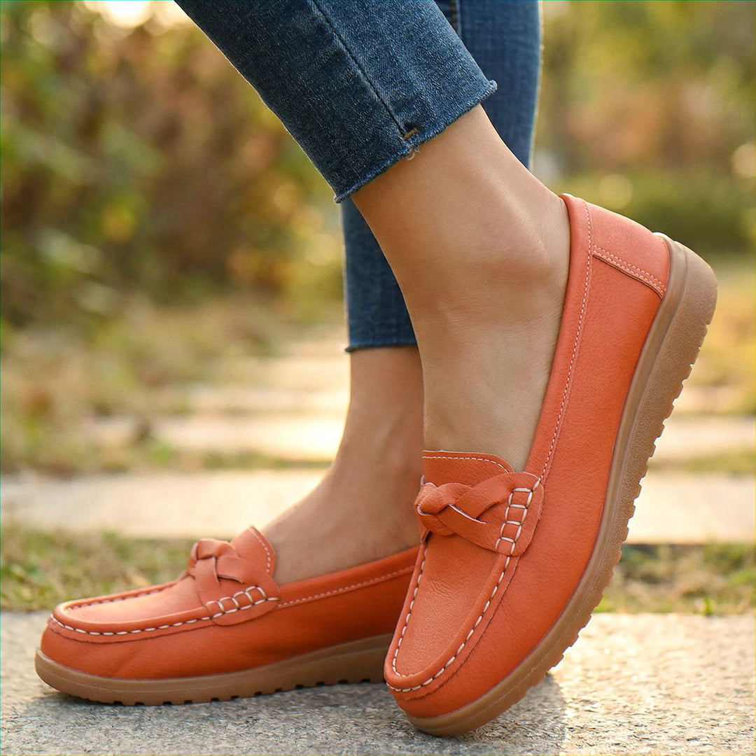 Smart women's wide fit loafers, orthopedic design ensuring superior arch support.