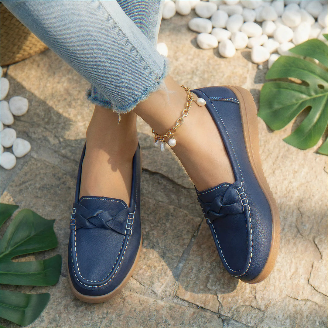 Designed for comfort: women's wide fit orthopedic loafers with arch support.