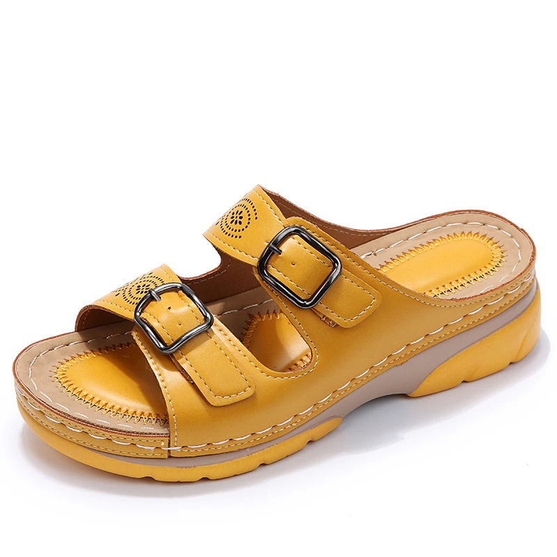 Stylish wide fit orthopedic sandals for women, offering cushioned support for everyday wear.